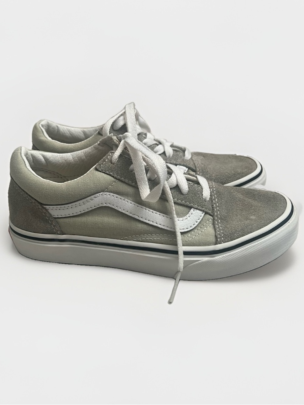 Vans Old Skool Low-Cut Skater Sneakers Kids Sz 3 Gray White Suede Canvas Casual - Picture 4 of 9